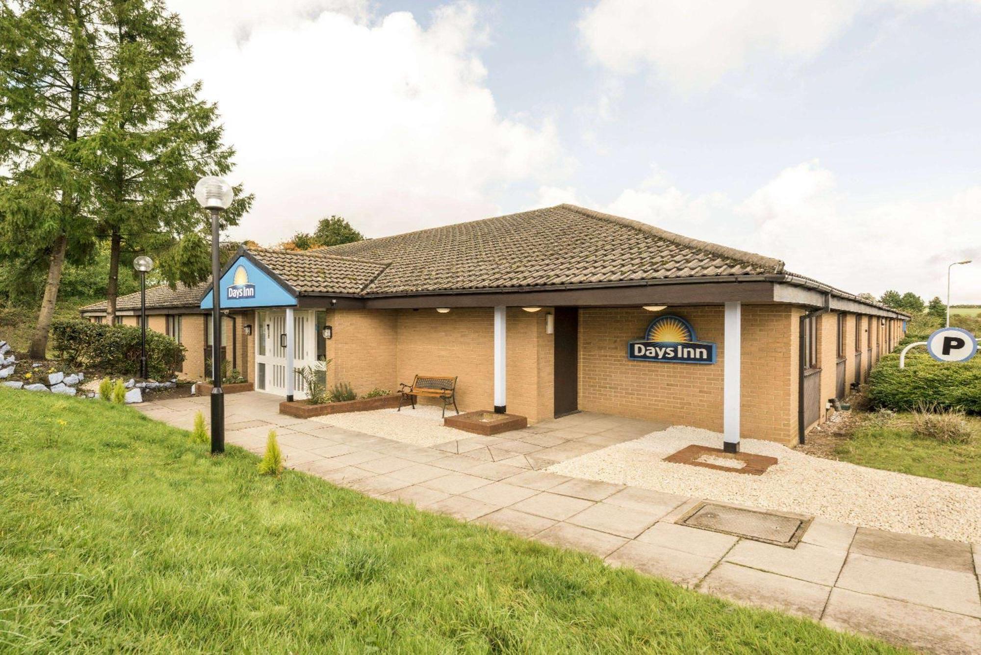 Days Inn Sutton Scotney North מראה חיצוני תמונה