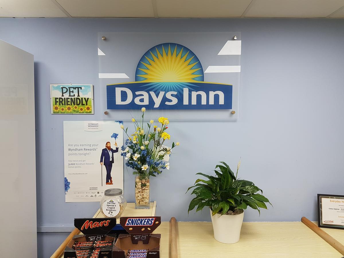 Days Inn Sutton Scotney North מראה חיצוני תמונה