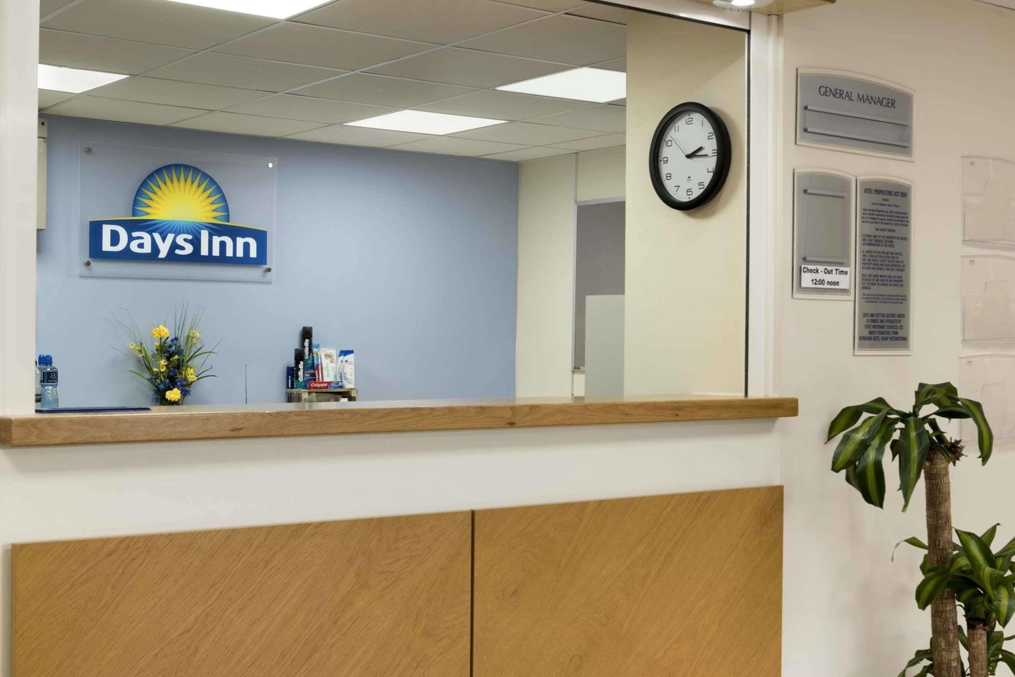 Days Inn Sutton Scotney North מראה חיצוני תמונה